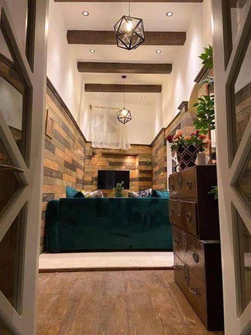 Woody House Apartment เอสเซาอิรา ภายนอก รูปภาพ